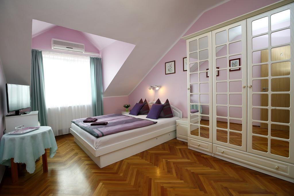 Cecey Vendégház Eger Camera foto